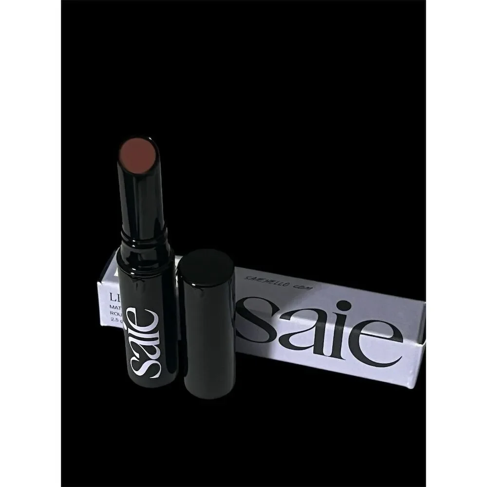 Saie Lip Blur Matte Lipstick Nouveau Blurring Effect 2.5g